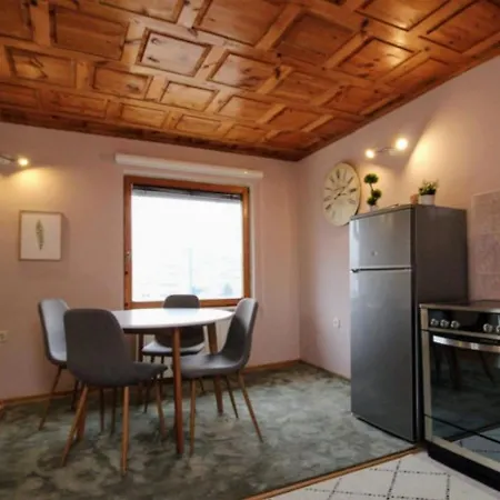 Blue Eye Lägenhet *